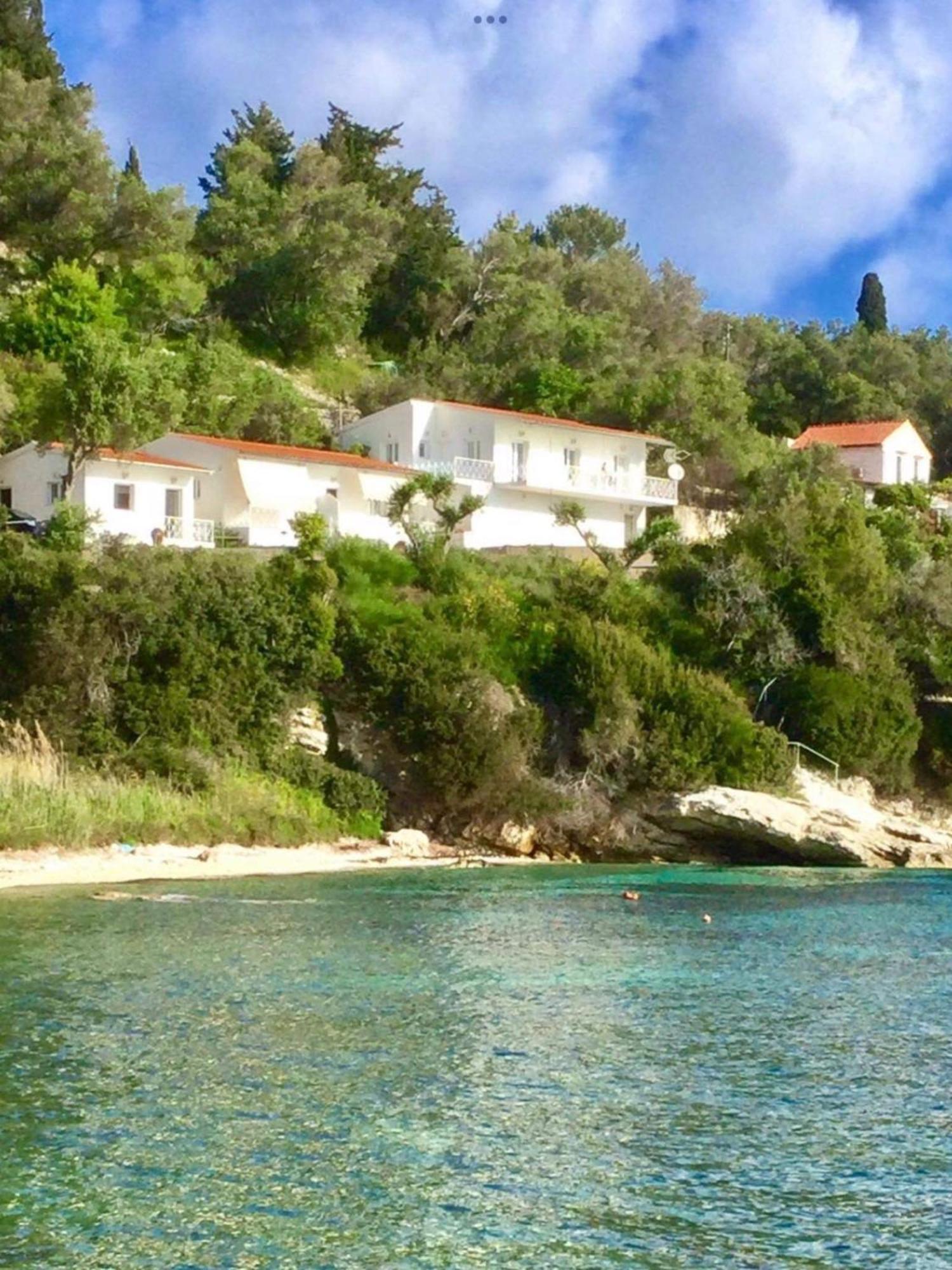 Aronis Spyros Panoramic Seaview Apartments Longós Exteriér fotografie