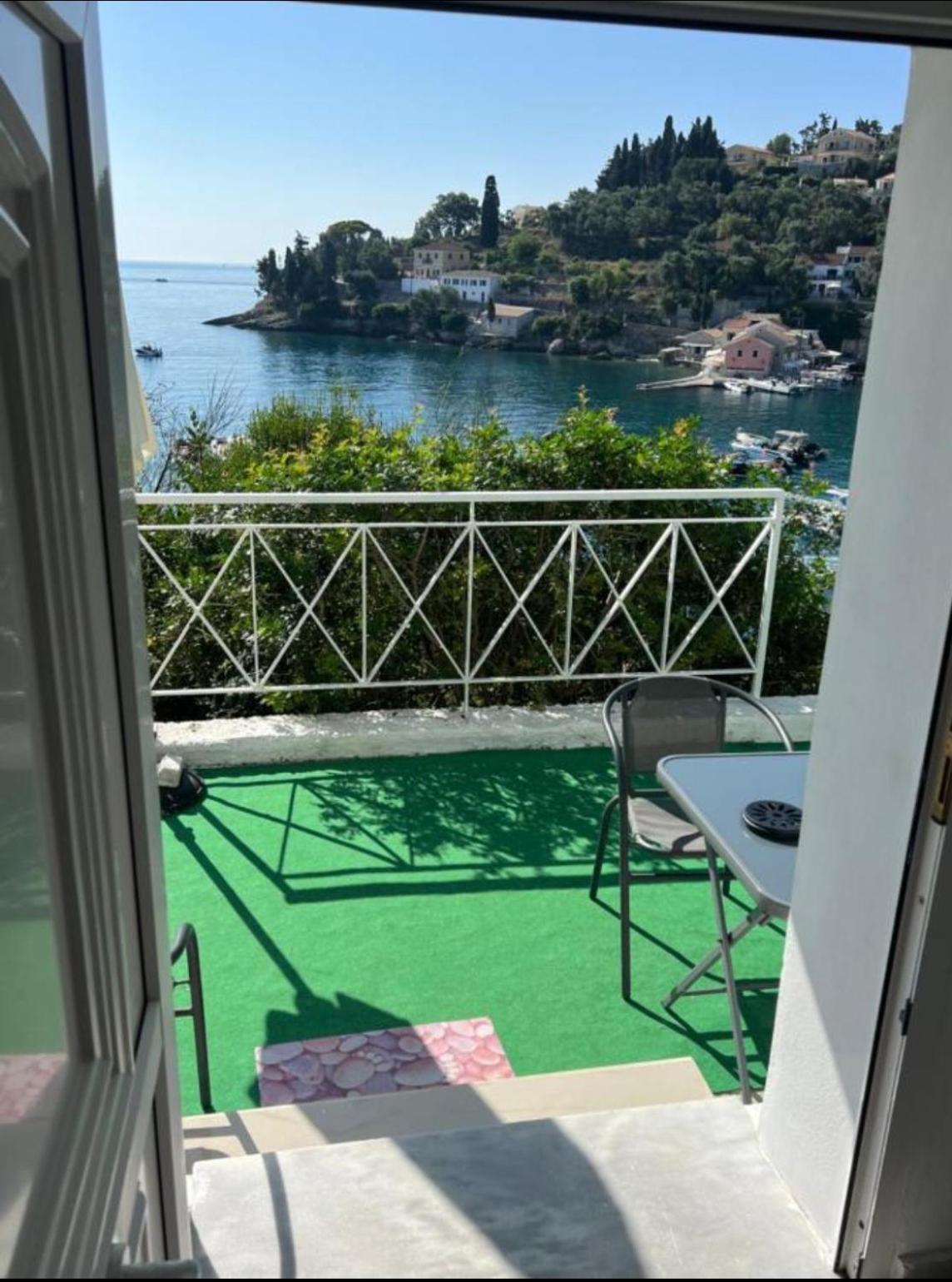 Aronis Spyros Panoramic Seaview Apartments Longós Pokoj fotografie